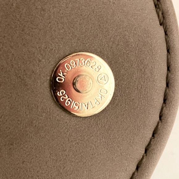 SOLE SOCIETY Tami Fur Clutch NWOT - Picture 9 of 14